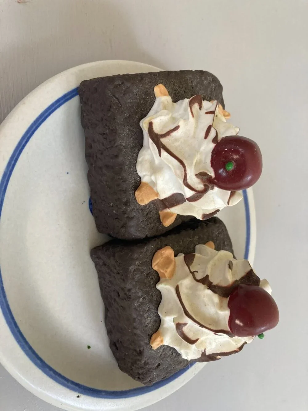 Pottery Barn Wax Brownies 3